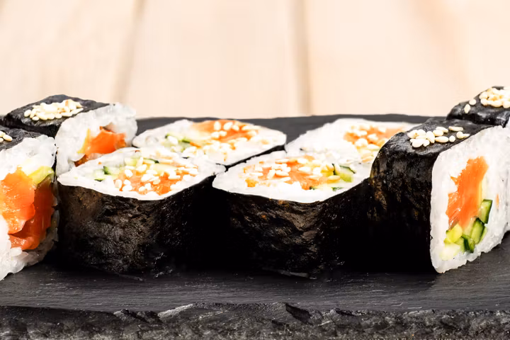 Ролл Хосомаки Лосось Огурец