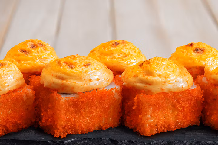 Ролл Запеченная Калифорния Кани